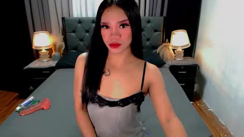 bea takashi  online show from 07/04/26, 09:48