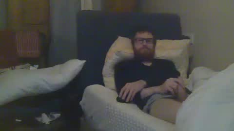 Snapshot of cs014g8493 chatting on 12/06/24, 03:08 chris online show from 12/06/24, 03:08