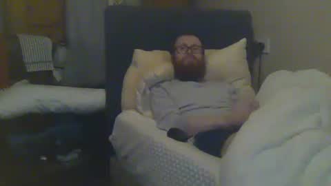 Snapshot of cs014g8493 chatting on 03/08/25, 12:33 chris online show from 03/08/25, 12:33