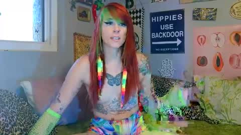 Snapshot of cu2sly chatting on 09/24/25, 05:16 online show from 09/24/25, 05:16