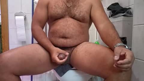Snapshot of cubanboyxl chatting on 06/07/26, 12:09 cubanboyxl online show from 06/07/26, 12:09