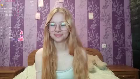 Sia online show from 12/03/25, 06:10