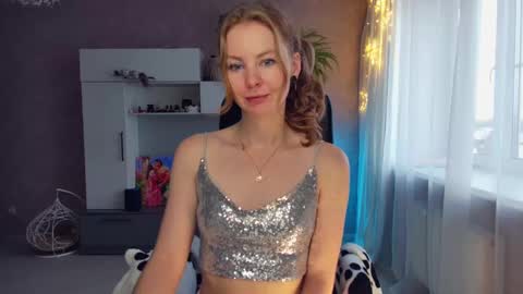 Alexia online show from 12/21/24, 07:13