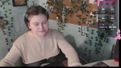 Snapshot of cuddlieschris chatting on 09/28/25, 02:17 Chris online show from 09/28/25, 02:17