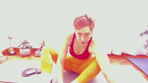 Leonela online show from 12/09/24, 05:41