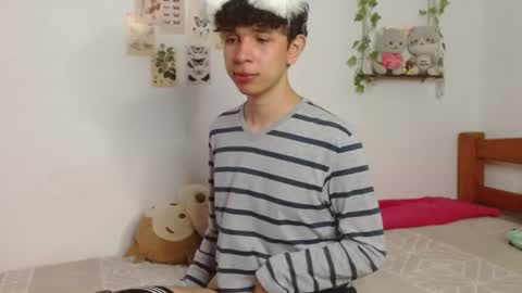 Cuddly online show from 06/14/26, 01:46