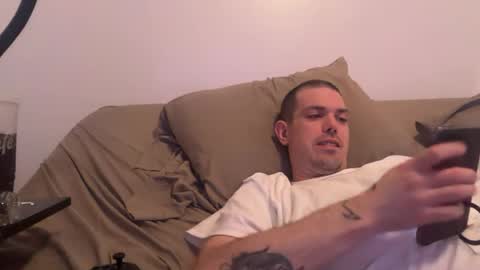 Snapshot of cuddybuddy4u chatting on 05/30/26, 10:29 cuddybuddy4u online show from 05/30/26, 10:29