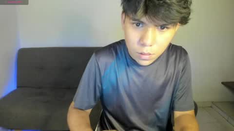 Snapshot of cuitealex chatting on 06/10/26, 03:50 cuitealex online show from 06/10/26, 03:50