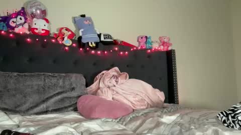 cum2charmxx online show from 10/26/25, 01:28