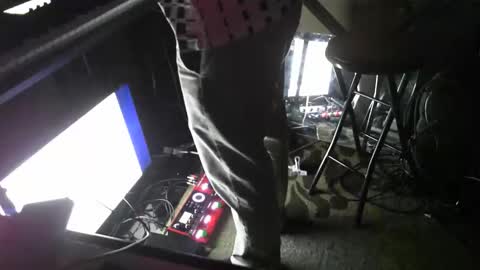 Snapshot of cum4me2i812 chatting on 01/13/26, 11:32 cum4me2i812 online show from 01/13/26, 11:32