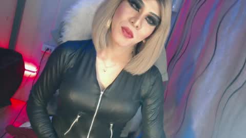 CUMMELA SLUTI online show from 07/01/26, 06:18