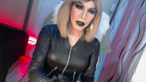 CUMMELA SLUTI online show from 07/08/26, 12:15