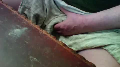 Snapshot of cum_a_lott chatting on 01/17/25, 06:26 cum_a_lott online show from 01/17/25, 06:26