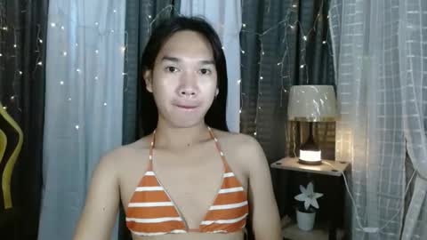 Ashly online show from 10/19/25, 10:54