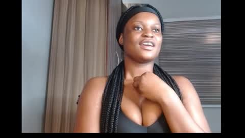Snapshot of cum_ebony_petitxx chatting on 10/29/25, 07:21 cath online show from 10/29/25, 07:21