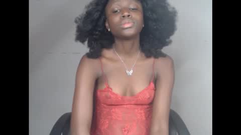 sophie online show from 10/22/25, 09:20