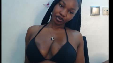 Teeha online show from 03/26/26, 02:17