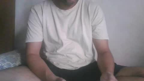 Snapshot of cum_l chatting on 04/23/26, 05:52 Noha online show from 04/23/26, 05:52