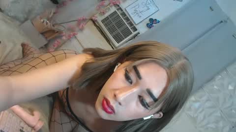 Christine online show from 02/01/25, 02:16