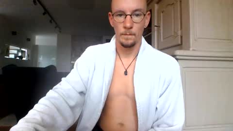 cum_swallow_bi online show from 07/22/26, 08:06