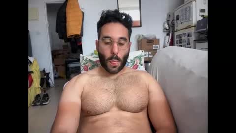 Cuman online show from 05/05/26, 06:54