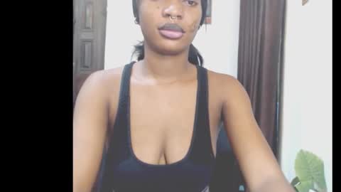 cumebony_petit online show from 02/27/26, 08:47