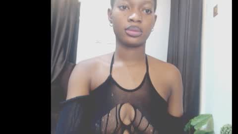 cumebony_petit online show from 02/28/26, 09:10