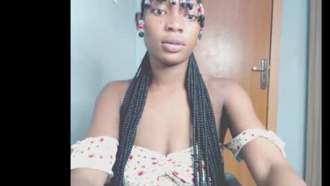 cumebony_petit online show from 03/03/26, 08:20