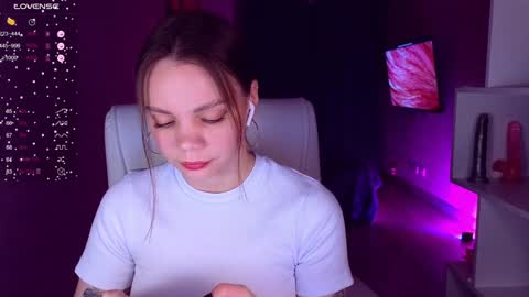Eva online show from 01/19/25, 02:59