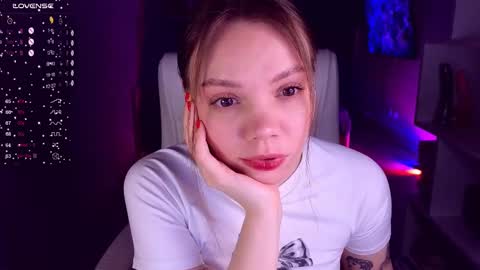 Eva online show from 03/06/25, 03:13