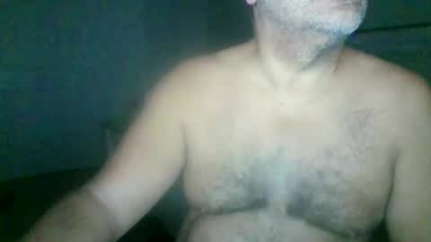 Snapshot of cumfestlover chatting on 10/29/25, 10:17 cumfestlover online show from 10/29/25, 10:17