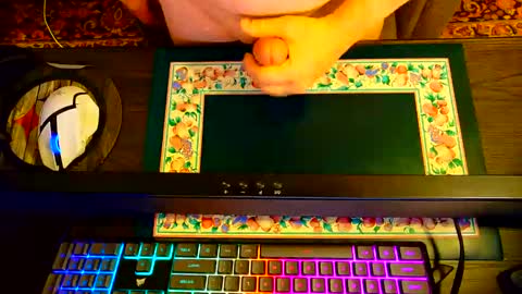 Snapshot of cumforme1988 chatting on 10/02/25, 06:31 cumforme1988 online show from 10/02/25, 06:31