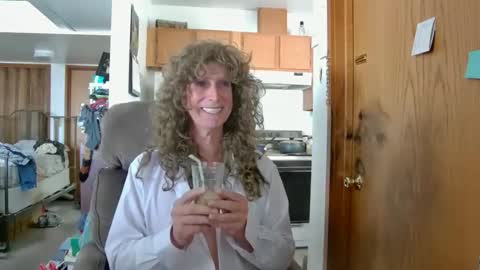 Nikki online show from 02/28/26, 10:33