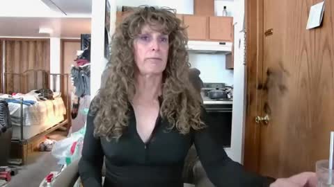 Nikki online show from 07/18/26, 01:59