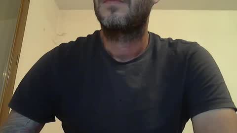 Snapshot of cummincock04 chatting on 10/01/25, 06:03 cummincock04 online show from 10/01/25, 06:03