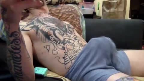 cumonover420 online show from 11/12/25, 02:12