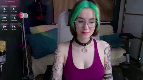 CUMpotikEve online show from 10/24/25, 03:58