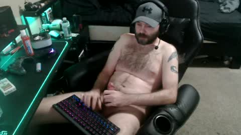 Snapshot of cumslinger2003 chatting on 06/15/26, 02:19 cumslinger2003 online show from 06/15/26, 02:19