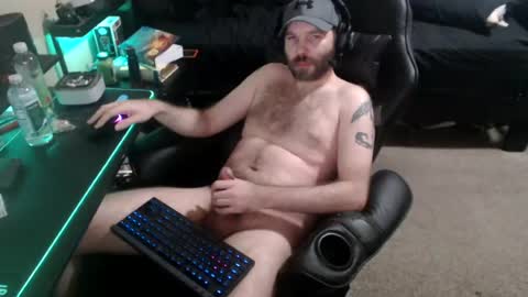Snapshot of cumslinger2003 chatting on 07/12/26, 02:02 cumslinger2003 online show from 07/12/26, 02:02