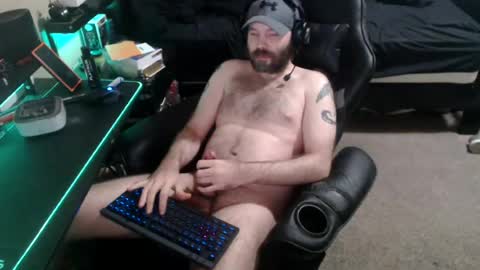 Snapshot of cumslinger2003 chatting on 08/02/26, 01:31 cumslinger2003 online show from 08/02/26, 01:31