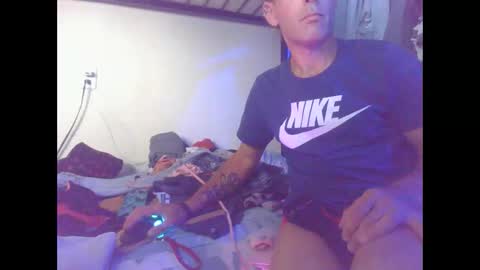 cumslutboi27 online show from 10/22/25, 06:24