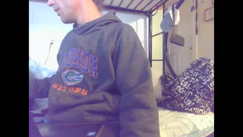 cumslutboi27 online show from 10/24/25, 04:53