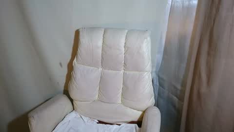 Snapshot of cumven chatting on 12/05/25, 08:38 Ven online show from 12/05/25, 08:38