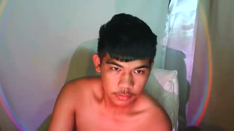 Snapshot of cumven chatting on 12/15/25, 01:10 Ven online show from 12/15/25, 01:10