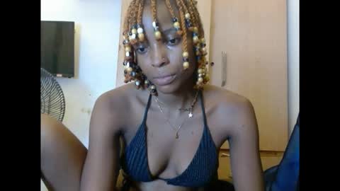 cupidxdoll online show from 03/25/26, 10:38