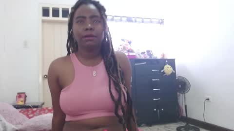 dominic and julieta... independent models online show from 12/01/24, 05:02