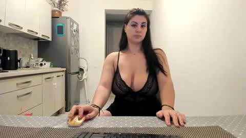 maria  alex online show from 02/20/25, 07:52