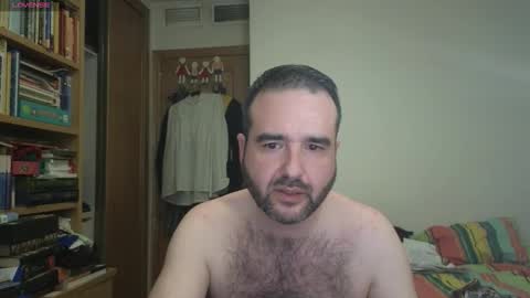 curiosillo1983 online show from 10/04/25, 02:20