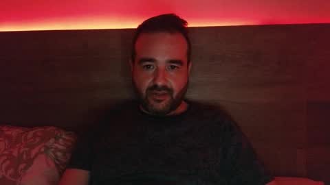 curiosillo1983 online show from 10/19/25, 05:35