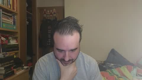 curiosillo1983 online show from 12/14/25, 12:10